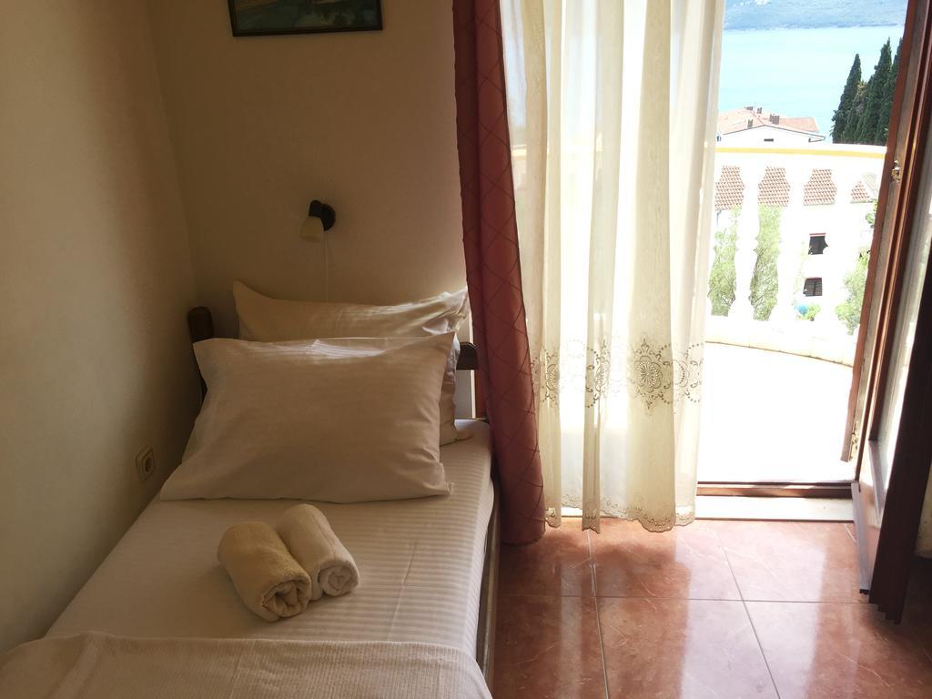 Apartments Sijerkovic تْشيرسيك نوفي المظهر الخارجي الصورة