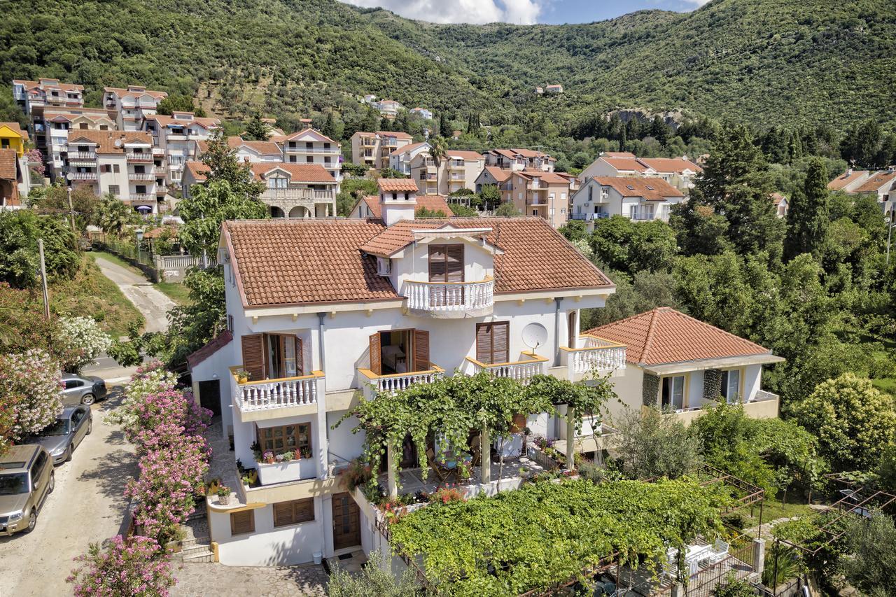 Apartments Sijerkovic تْشيرسيك نوفي المظهر الخارجي الصورة